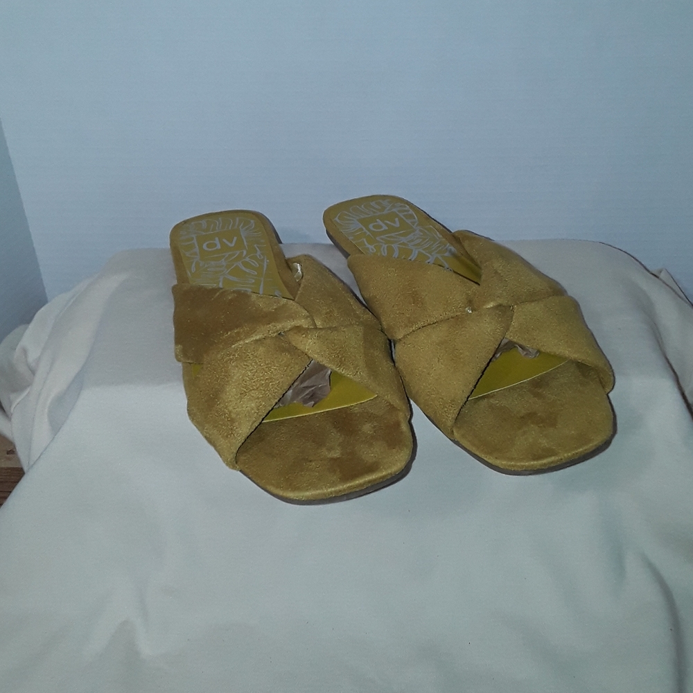 Womens shoes